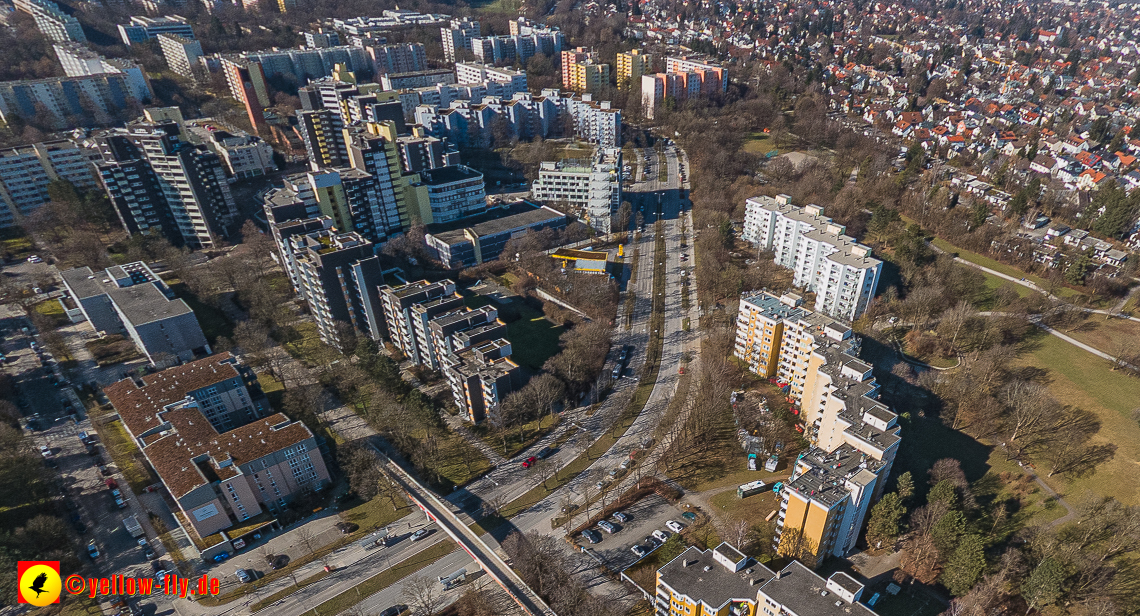 15.02.2023 - Marx-Zentrum und Karl-Marx-Ring mit Umgebung in Neuperlach